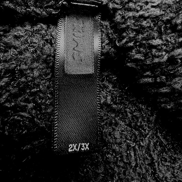 SKIMS NWT Black Onyx bouclé knit stretchy tank 2X 3X 16 18 XXL Soft Snuggly - Picture 4 of 4